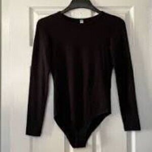 Uniqlo HEATTECH ribbed bodysuit in black, size large
